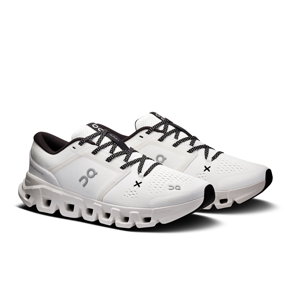 ON Women's Cloud X 5 - White Black
