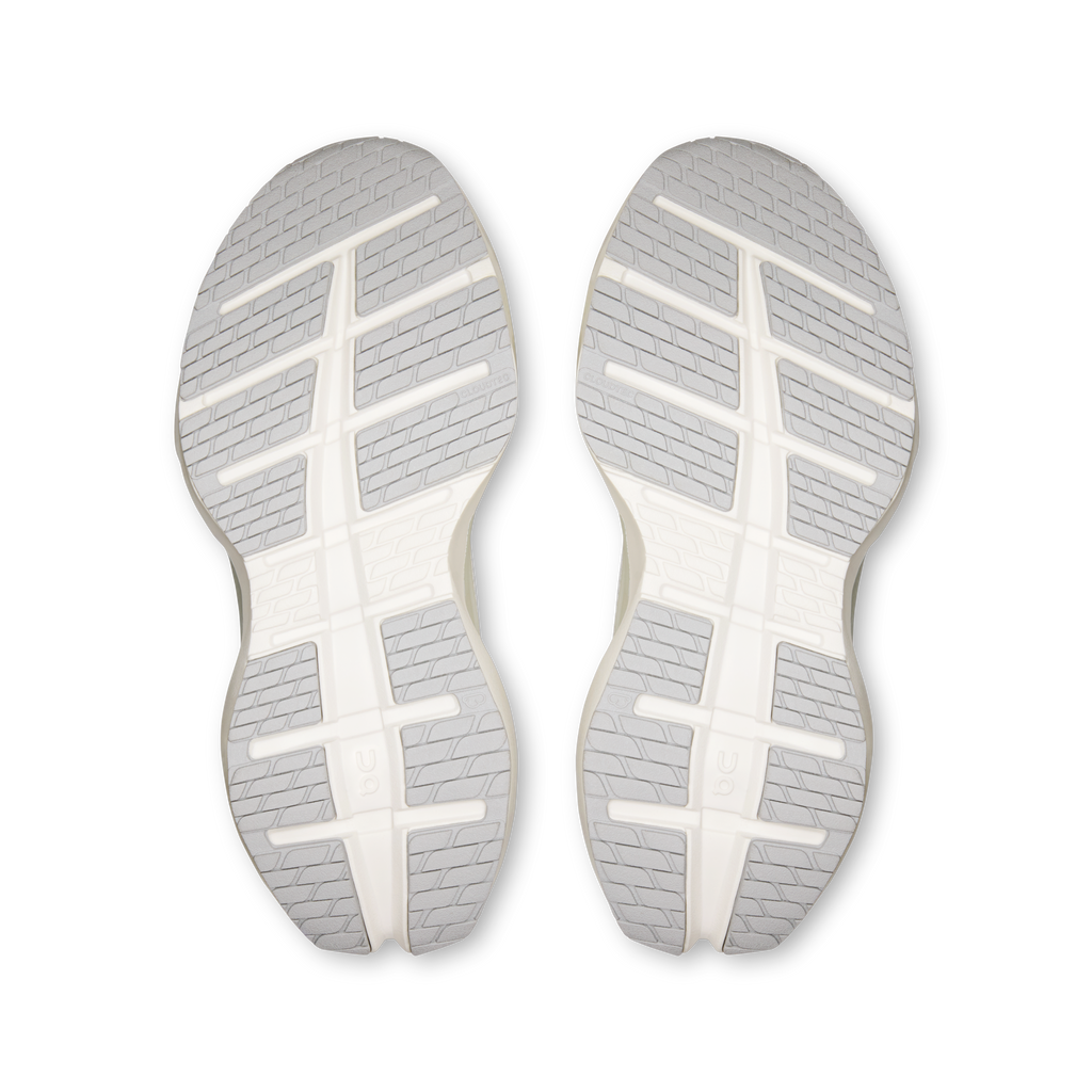 ON Women's Cloudrunner 3 Max - White Glacier