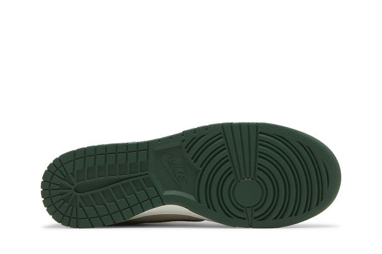 Nike Dunk Low Retro Rattan Gorge Green