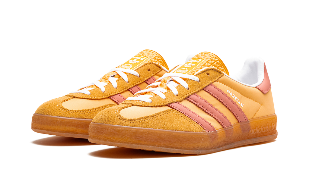 Gazelle Indoor WMNS "Semi Spark Clay" IE2959