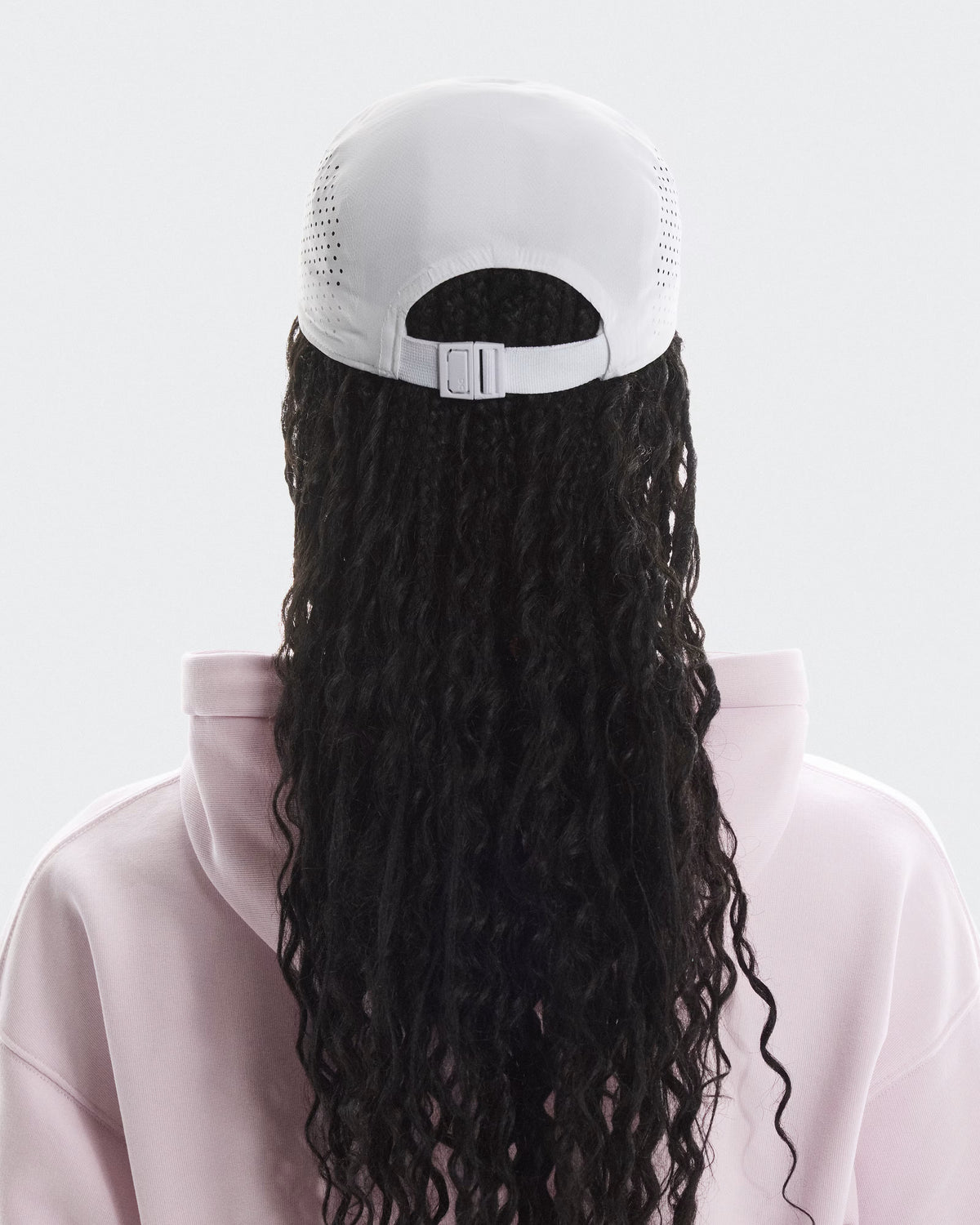 On - Lightweight Cap White/White (2UF1330069)