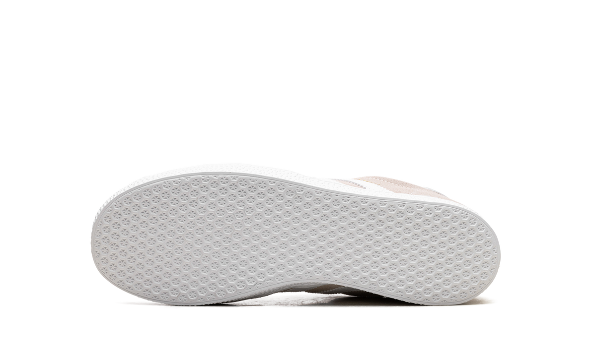 Gazelle GS "Pink Tint Cloud White" H01512