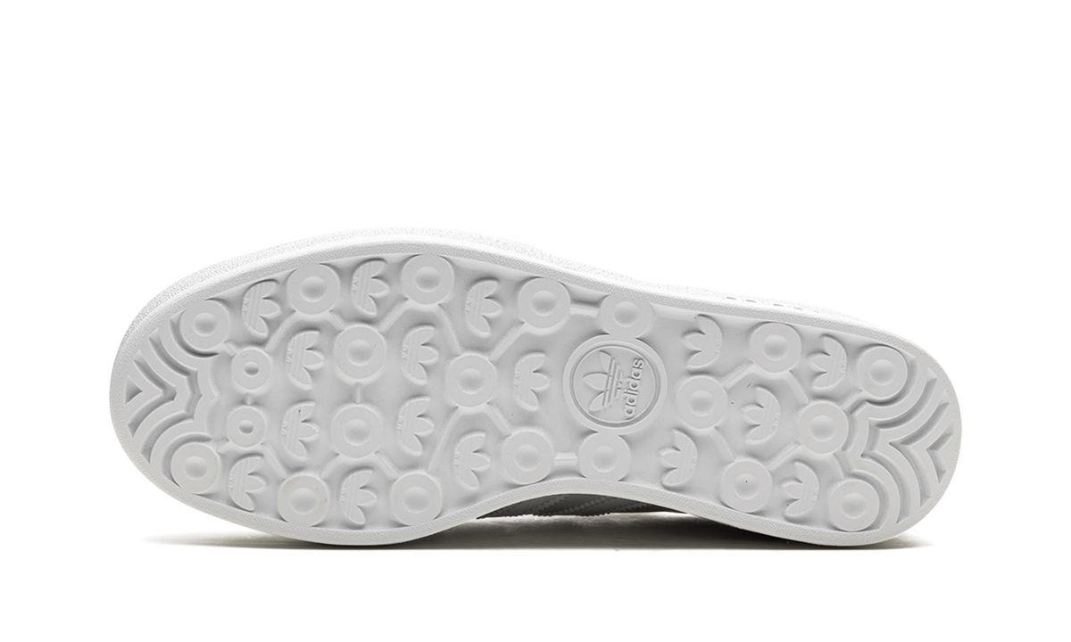 Gazelle Bold WMNS "Triple White" IE5130