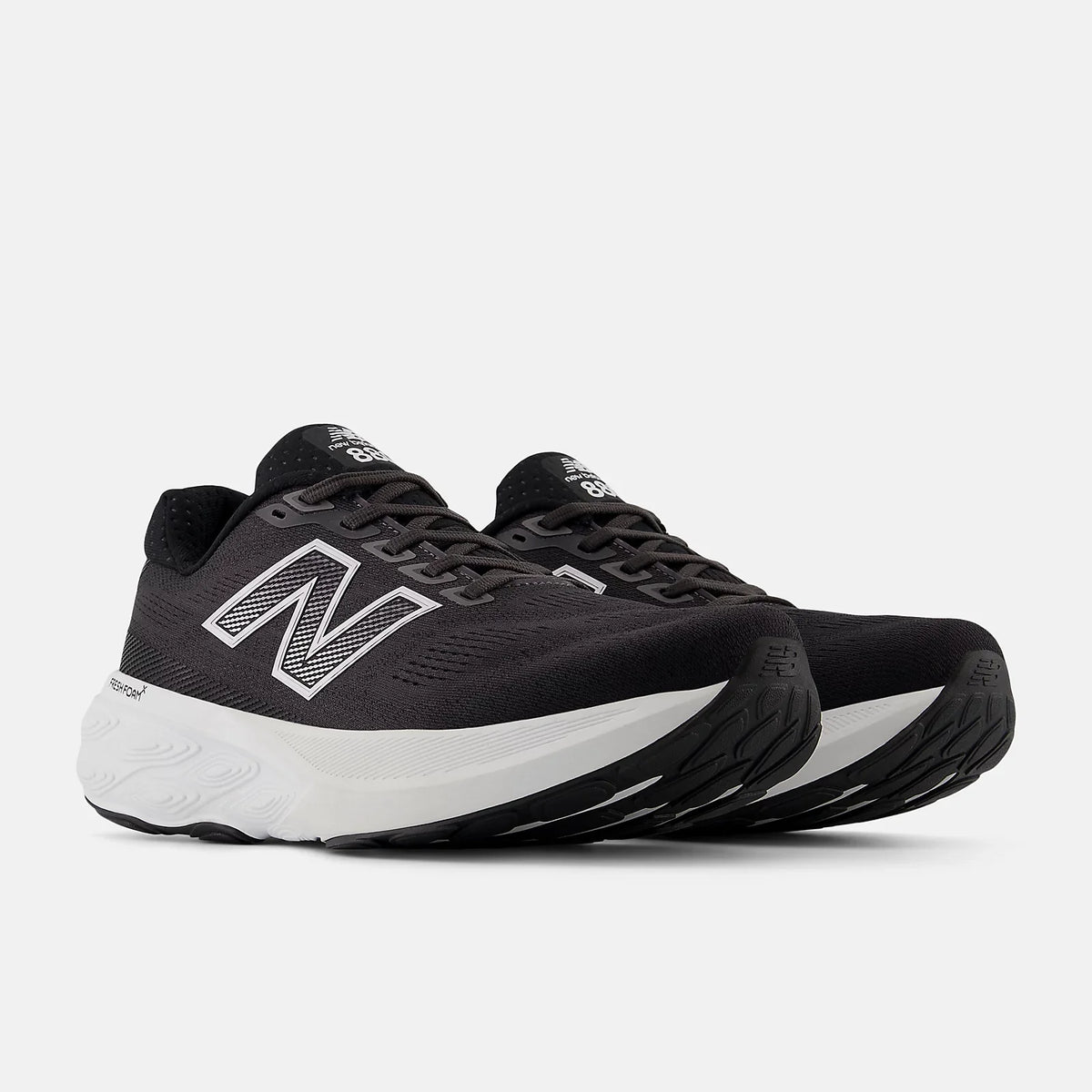 New Balance Mens Fresh Foam X 880v15- Black/White/Reflection (M880B15)