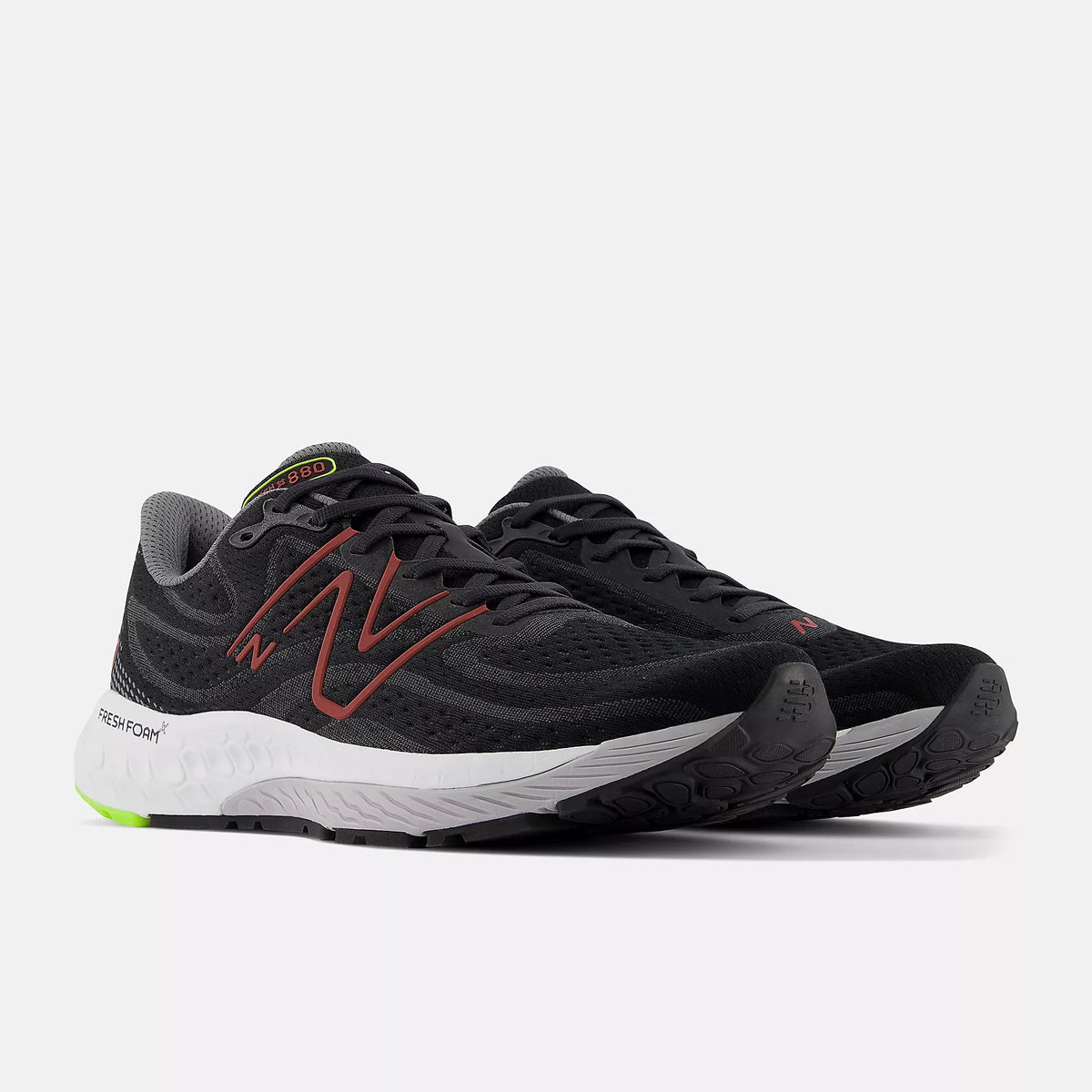 New Balance Mens X 880v13- Black/Brick Red (M880M13)