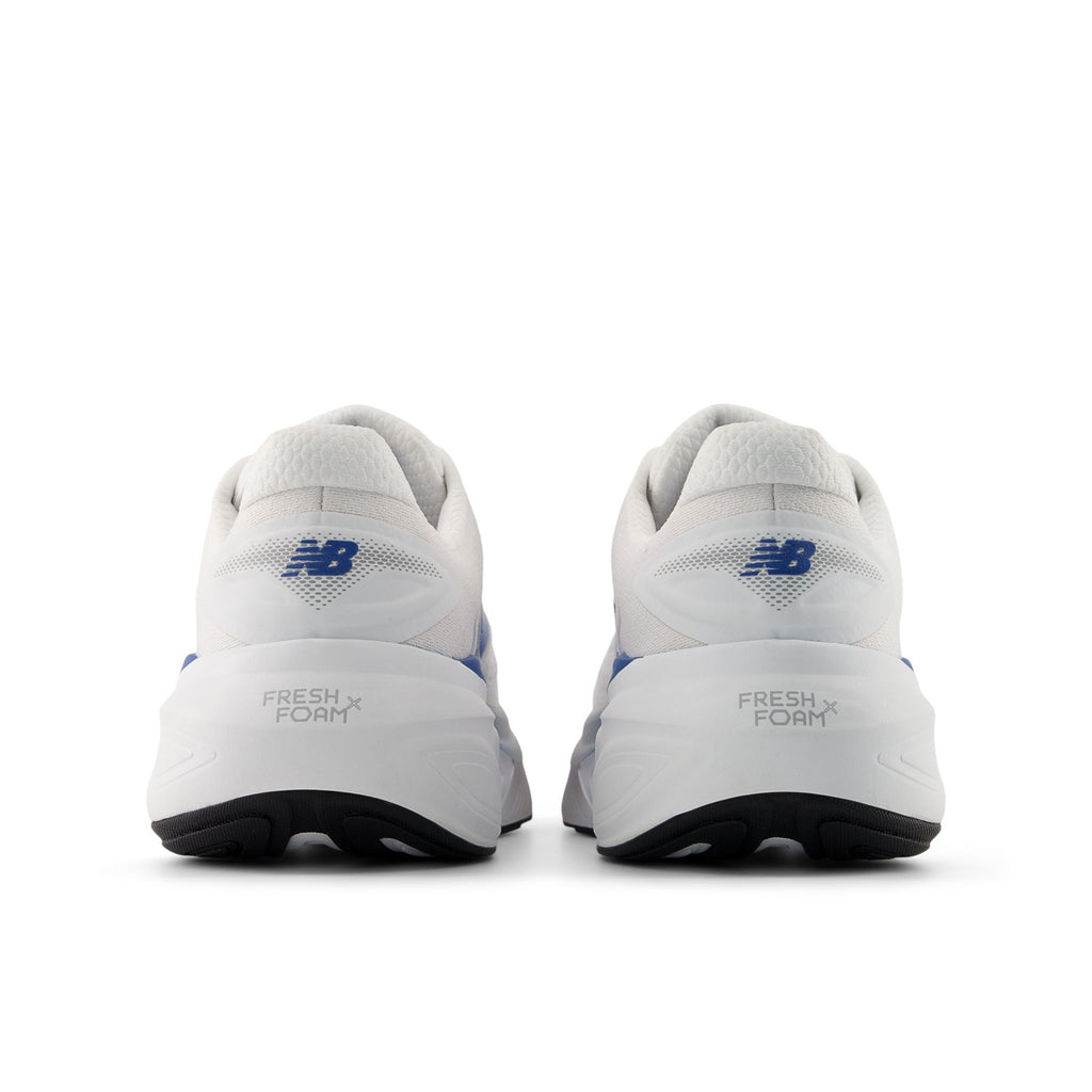 New Balance Mens Fresh Foam X More V6 - WHITE 2 (Extra Wide)