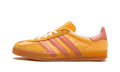 Gazelle Indoor WMNS "Semi Spark Clay" IE2959