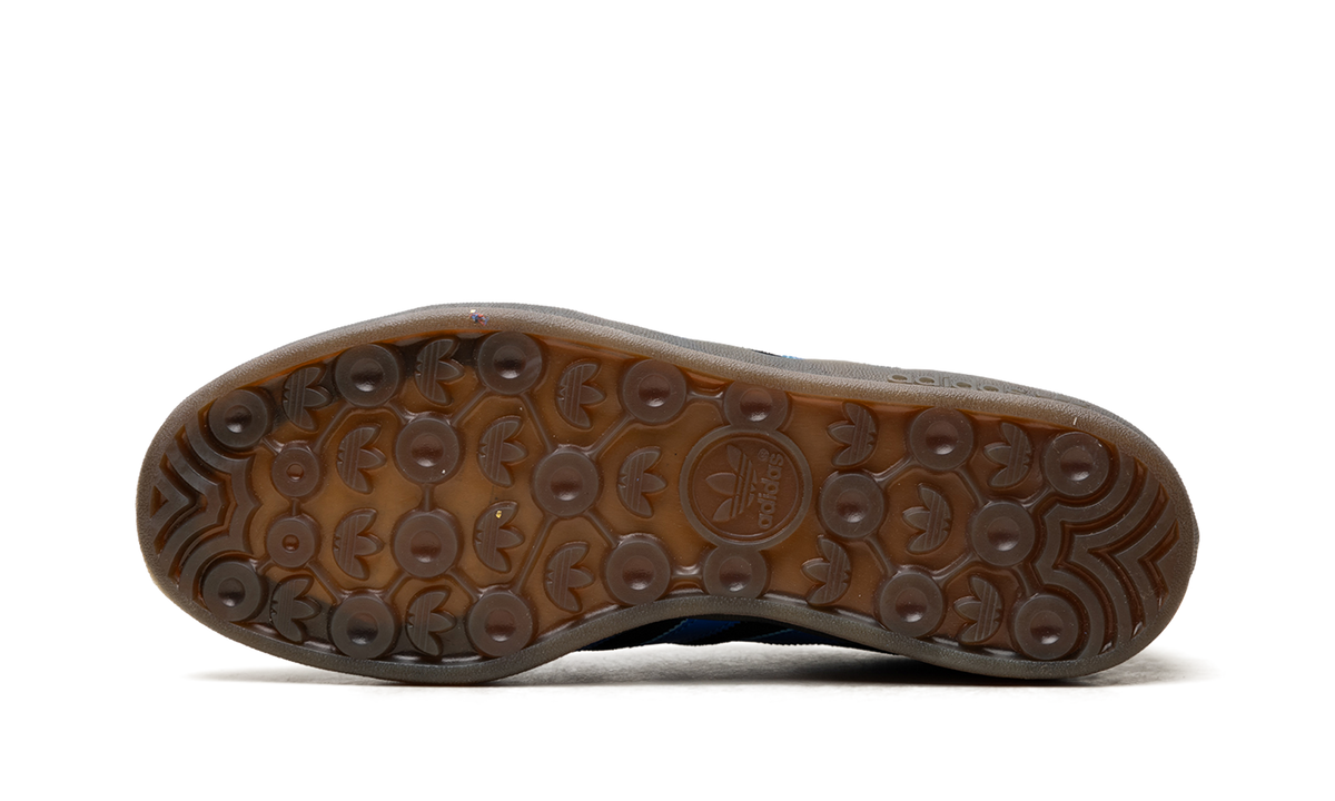 Gazelle Indoor "Core Black Blue" JQ2692