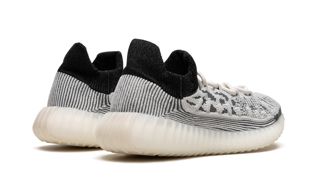 Yeezy Boost 350 V2 "Panda" IG9608