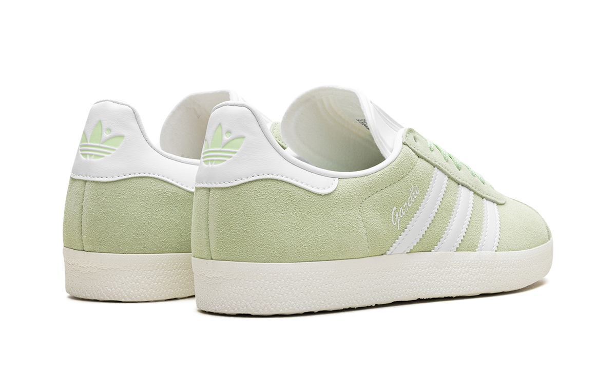 Gazelle WMNS "Semi Green Spark" IE0442