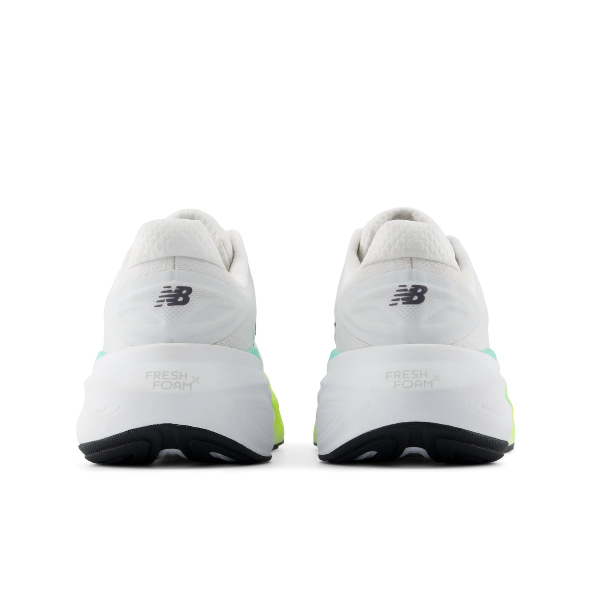 New Balance Womens Fresh Foam X More V6 - WHITE