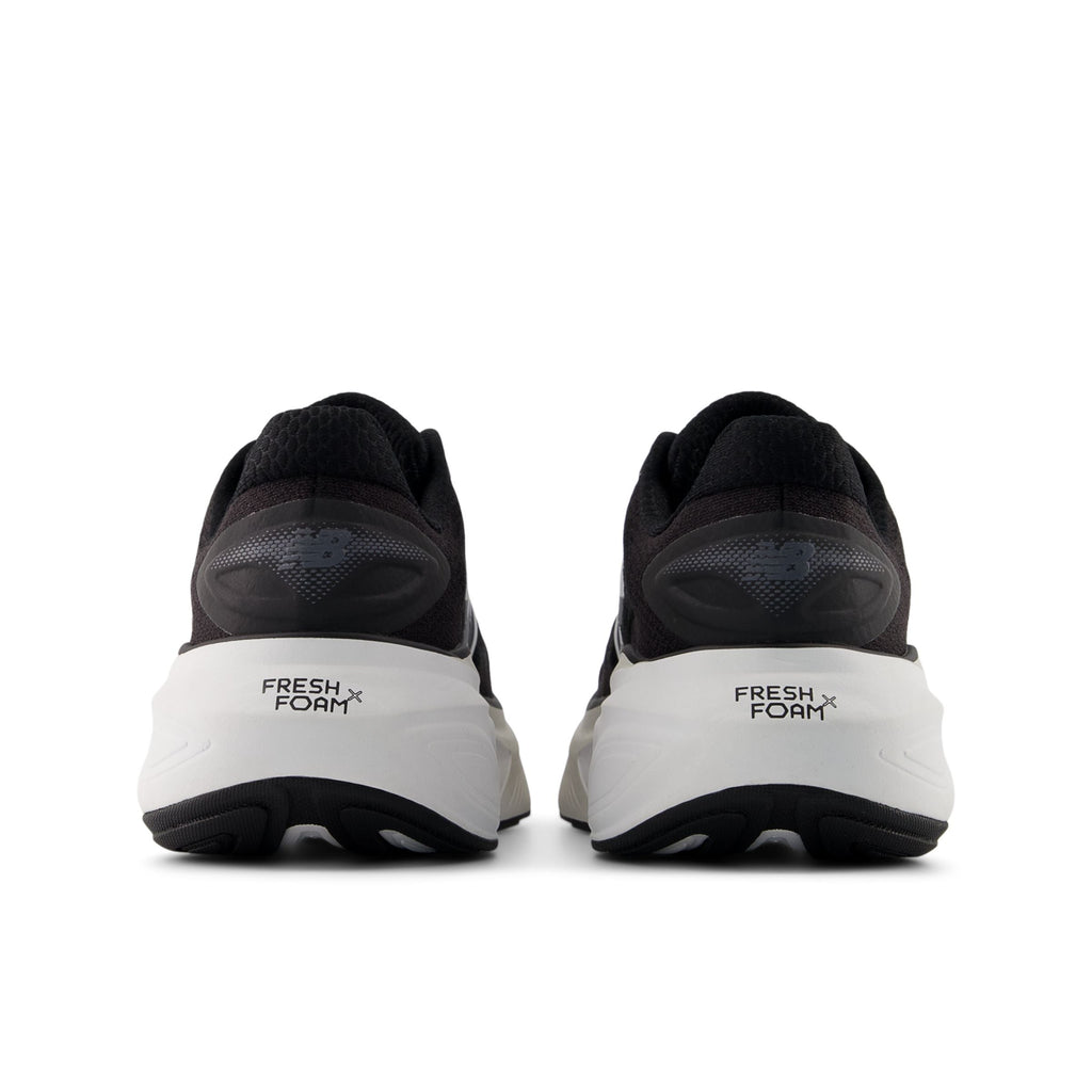 New Balance Womens Fresh Foam X More V6 - BLACK