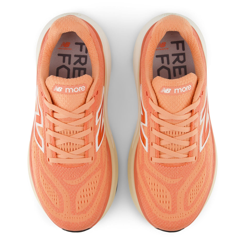New Balance Womens Fresh Foam X More V6 - PEACH NECTAR